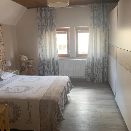 Chez Georges Et Rosa